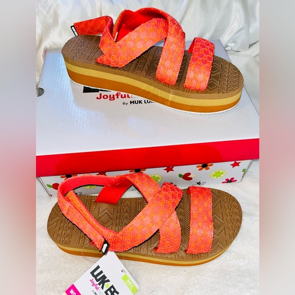 Muk Luks Sandals Luckees Joyful Expressions sz 9 NEW! - Picture 1 of 9